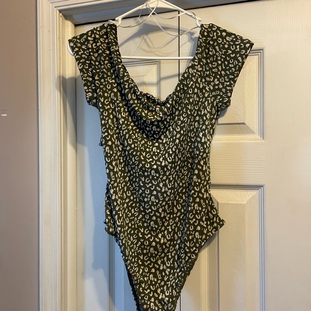 Lush Leopard Print Bodysuit - Olive